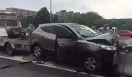 伊滨最新车祸爆料新闻直播,惊心动魄瞬间直击！